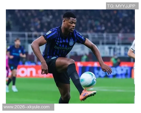 米体报道邓弗里斯左脚踝伤情需专家诊治国米冬窗或寻替代人选