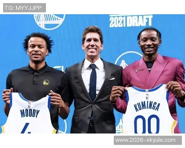 库明加因不满被换下与骑士争执离开板凳席十余分钟后未能再上场 库明加因不满被换下与骑士争执离开板凳席十余分钟后未能再上场